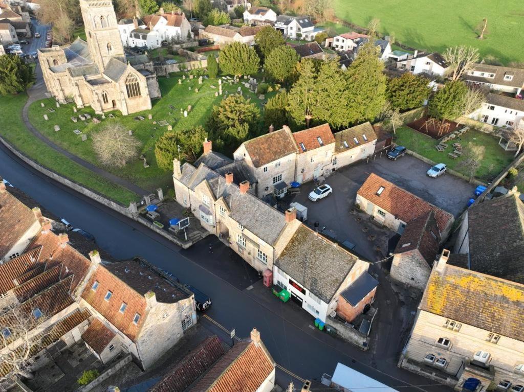 The George Inn Wedmore Exterior foto